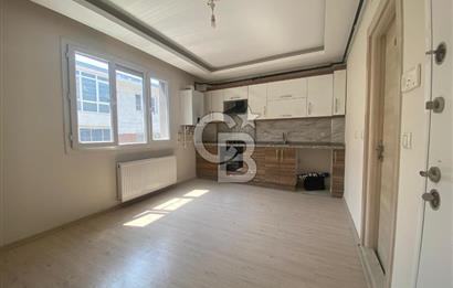 ANADOLU CAD. EFESUS OUTLET KARŞISI KOMBİLİ ARA KAT KİRALIK 1+1