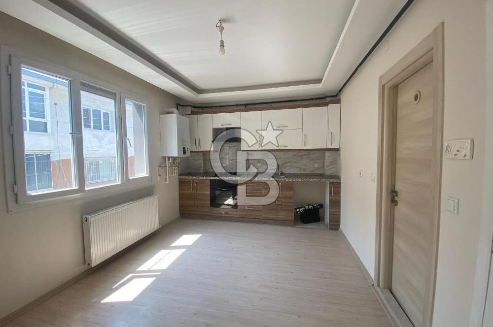 ANADOLU CAD. EFESUS OUTLET KARŞISI KOMBİLİ ARA KAT KİRALIK 1+1