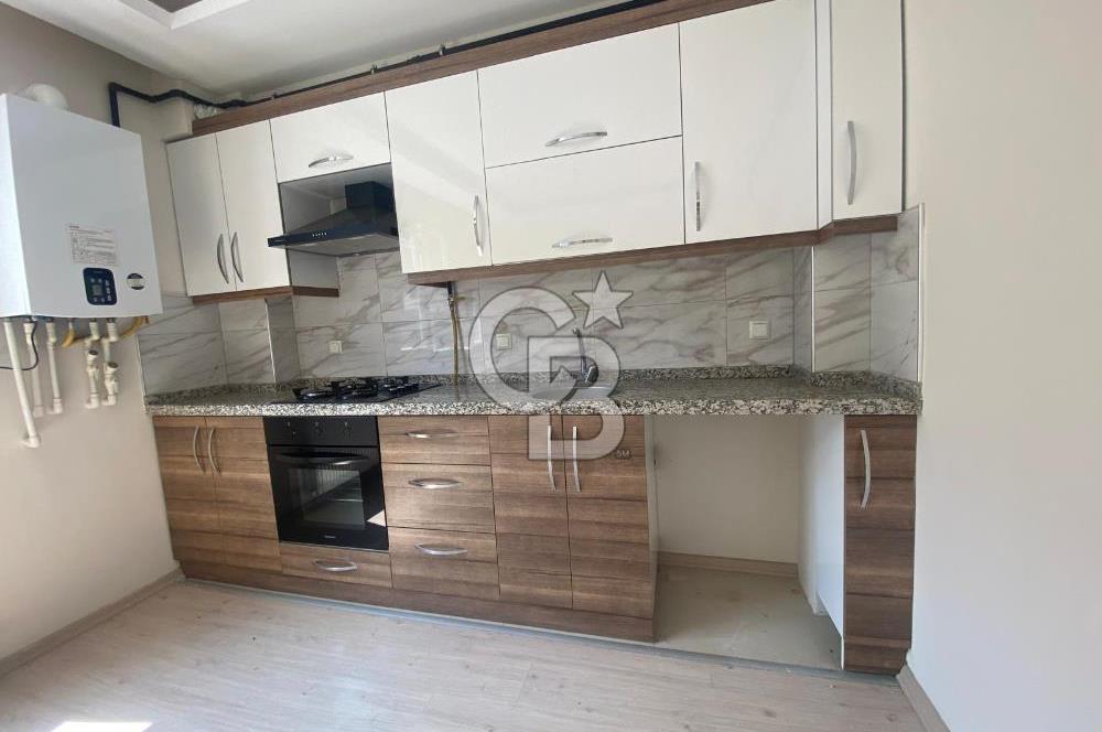 ANADOLU CAD. EFESUS OUTLET KARŞISI KOMBİLİ ARA KAT KİRALIK 1+1