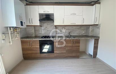 ANADOLU CAD. EFESUS OUTLET KARŞISI KOMBİLİ ARA KAT KİRALIK 1+1
