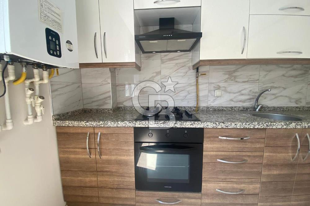 ANADOLU CAD. EFESUS OUTLET KARŞISI KOMBİLİ ARA KAT KİRALIK 1+1