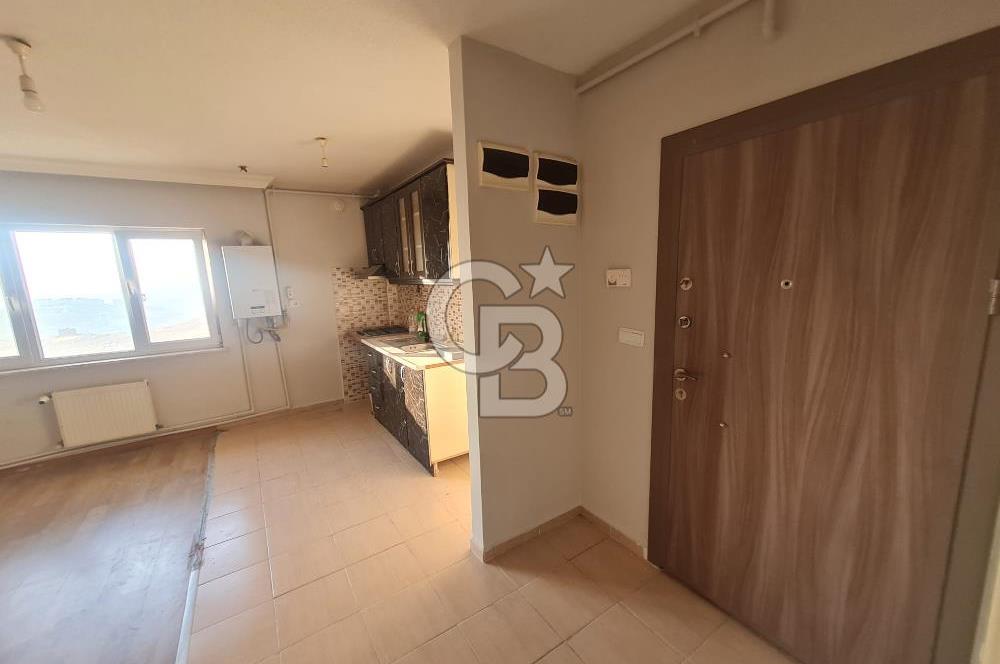 ÇİĞLİ EVKA-5 TE TOKİ KONUTLARINDA 2+1 KİRALIK DAİRE CB~PH