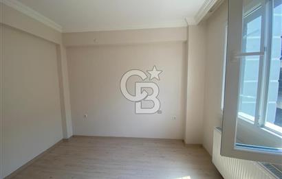 ANADOLU CAD. EFESUS OUTLET KARŞISI KOMBİLİ ARA KAT KİRALIK 1+1