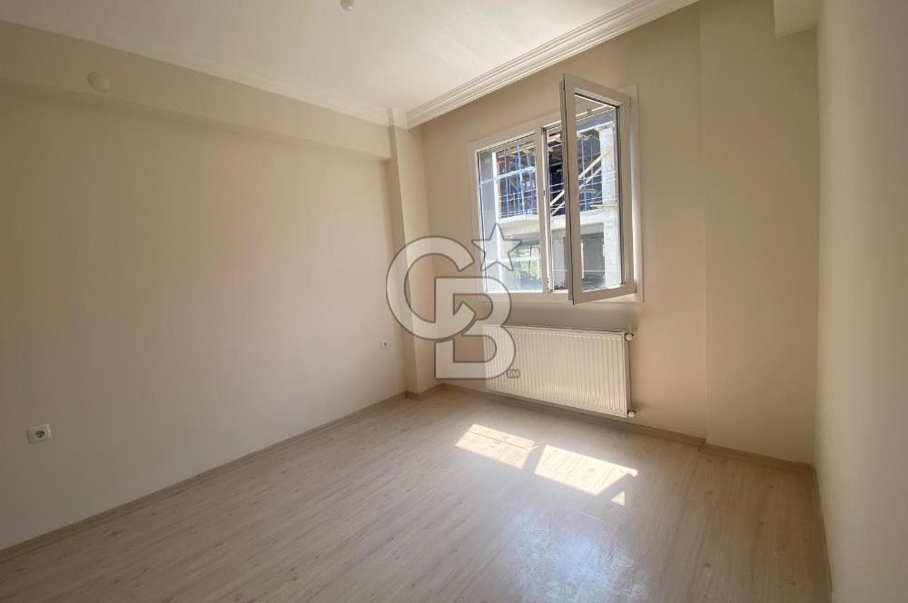 ANADOLU CAD. EFESUS OUTLET KARŞISI KOMBİLİ ARA KAT KİRALIK 1+1