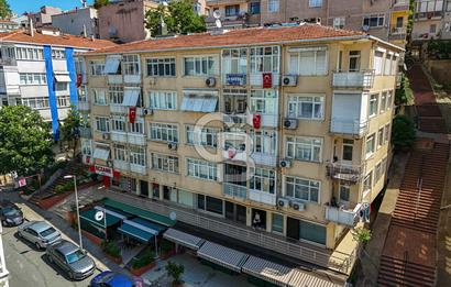 ŞİŞLİ FULYA MAHALLESİNDE KOMPLE YAPILI SATILIK DAİRE 2+1