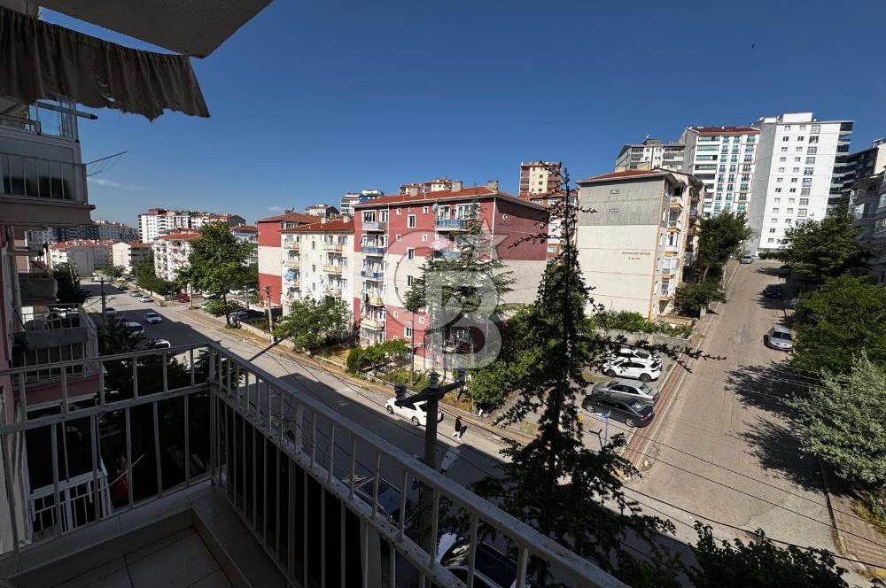 METROYA SADECE 900 MT MESAFEDE/3+1 115 MT2 FIRSAT SATILIK DAİRE
