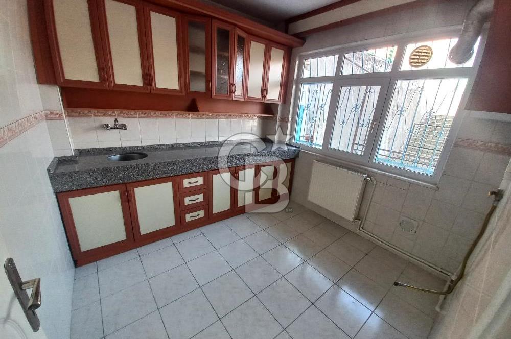 İZMİT MERKEZ GÜLTEPE FATİH CAMİ KARSISI KİRALIK 3+1 ARAKAT