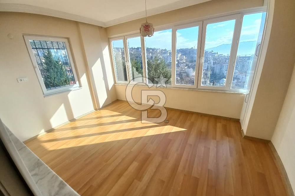 İZMİT MERKEZ GÜLTEPE FATİH CAMİ KARSISI KİRALIK 3+1 ARAKAT