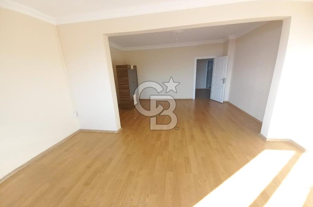 İZMİT MERKEZ GÜLTEPE FATİH CAMİ KARSISI KİRALIK 3+1 ARAKAT