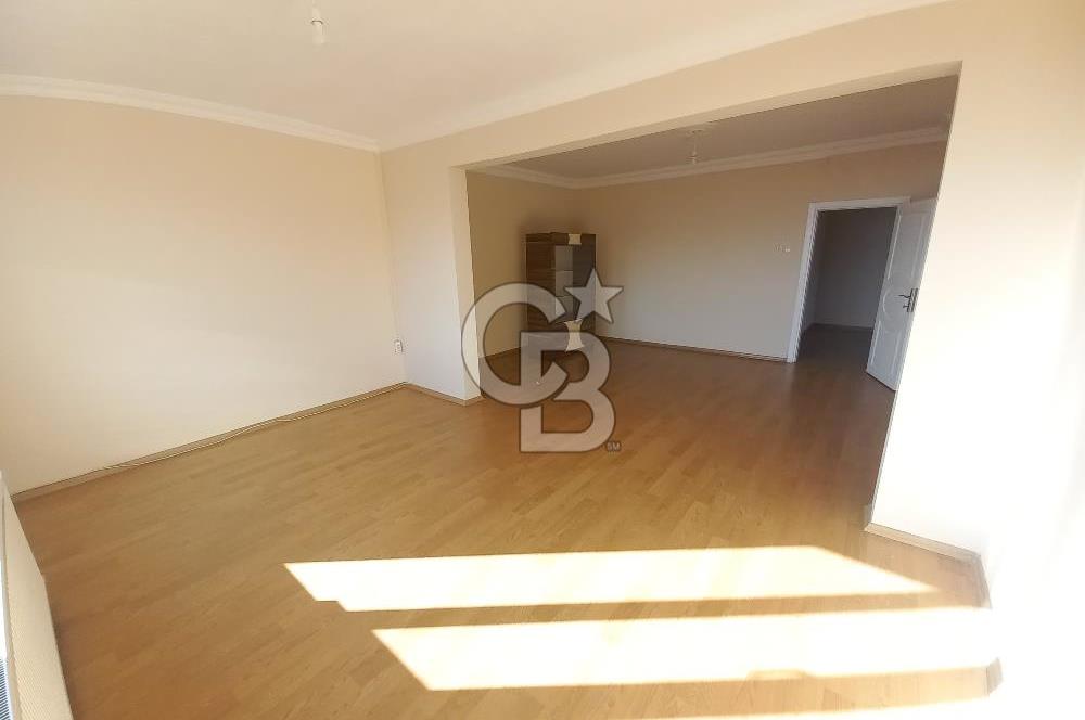 İZMİT MERKEZ GÜLTEPE FATİH CAMİ KARSISI KİRALIK 3+1 ARAKAT