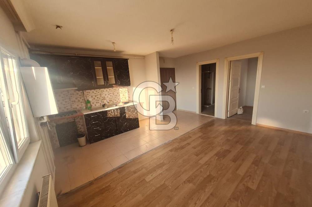 ÇİĞLİ EVKA-5 TE TOKİ KONUTLARINDA 2+1 KİRALIK DAİRE CB~PH