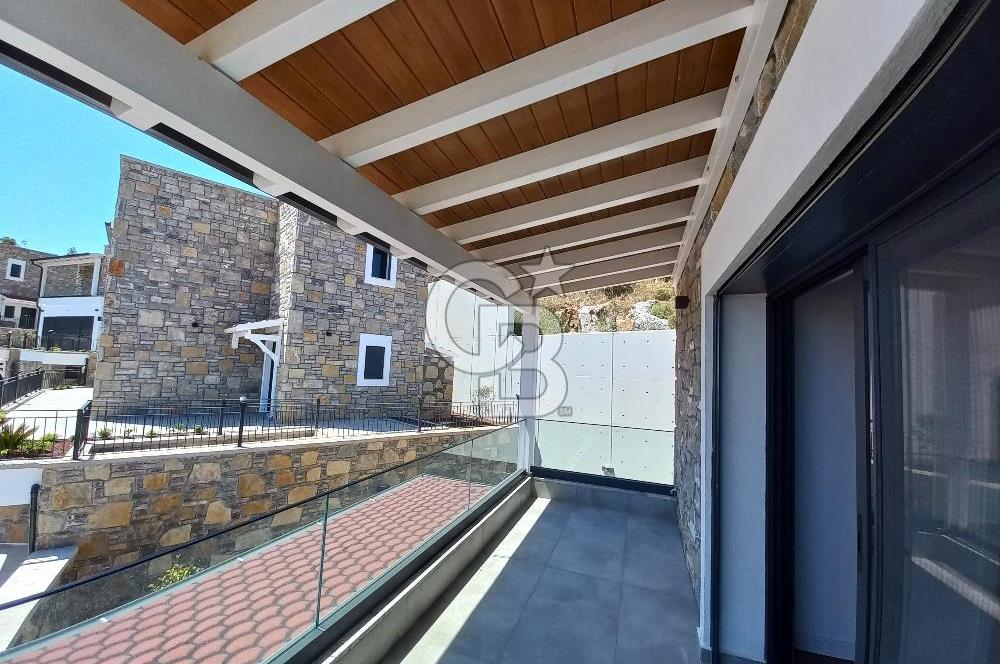 Yahşi Gürece'de Yıllık Kiralık 3+1 Lüks Taş Villa