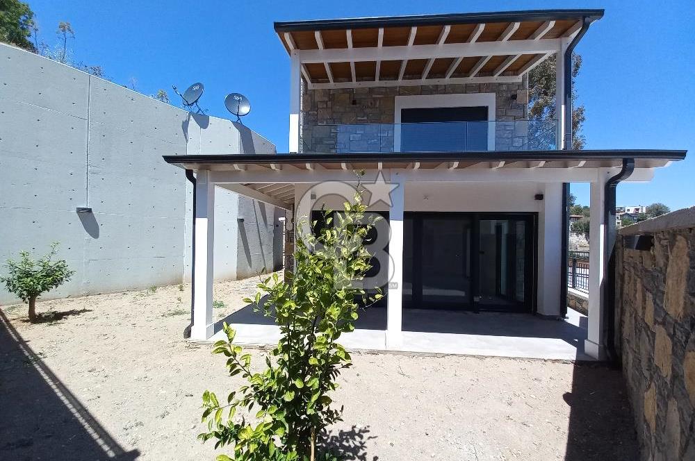 Yahşi Gürece'de Yıllık Kiralık 3+1 Lüks Taş Villa