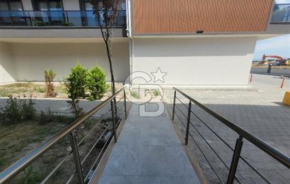 Çandarlı Merkez My Vista Sitesinde Sezonluk Kiralık Daire.