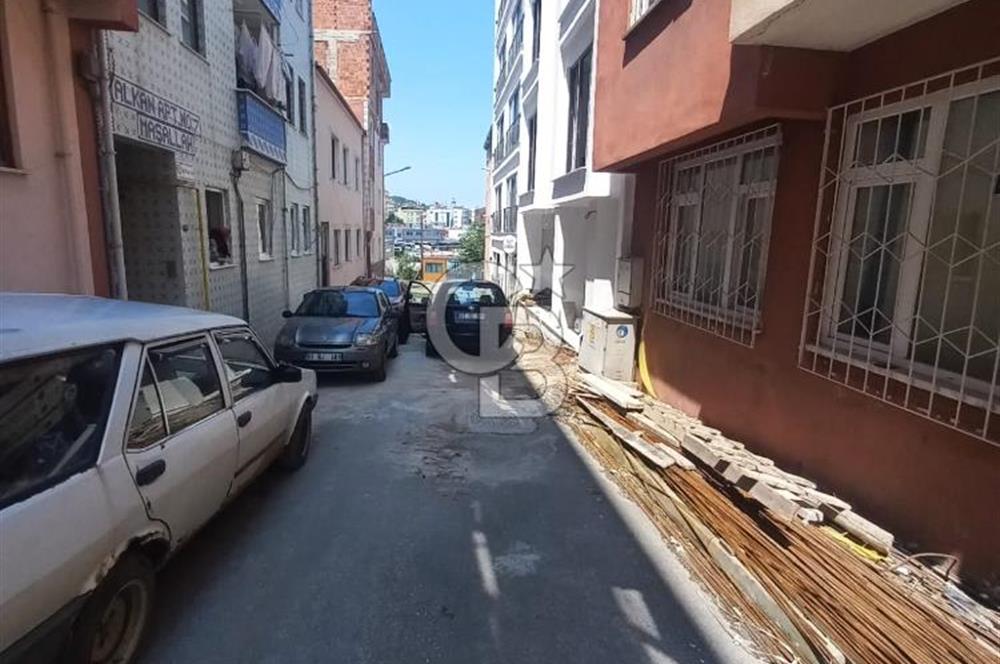KONAKLAR'DA 120 M2 KURULU SATILIK BİNA