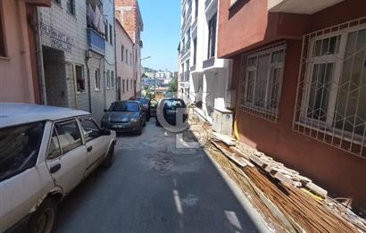 KONAKLAR'DA 120 M2 KURULU SATILIK BİNA