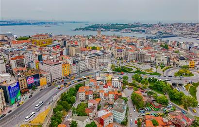 Fırsat satılık müstakil  Şişhane metro çıkışında 3,5 kat imarlı