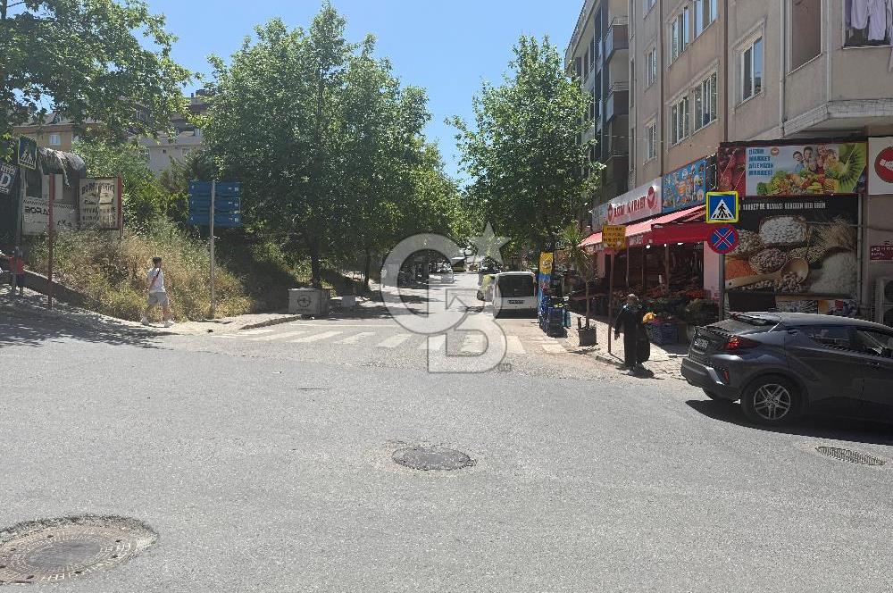 MALTEPE FINDIKLI GAZİ MUSTAFA KEMAL CADDESİNDE SATILIK DÜKKAN
