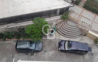 KARŞIYAKA TAM MERKEZDE DOĞALGAZLI FIRSAT KONUT