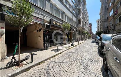 Şişli'de İçerisi Yenilenmiş 3+1 Daire