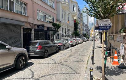Şişli'de İçerisi Yenilenmiş 3+1 Daire