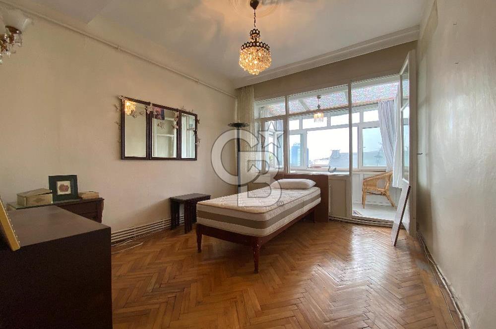 Şişli Merkez'de Geniş 2.5+1 Daire