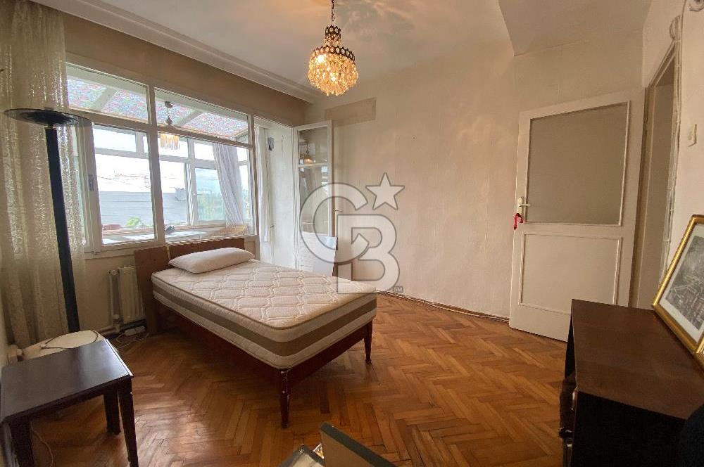 Şişli Merkez'de Geniş 2.5+1 Daire
