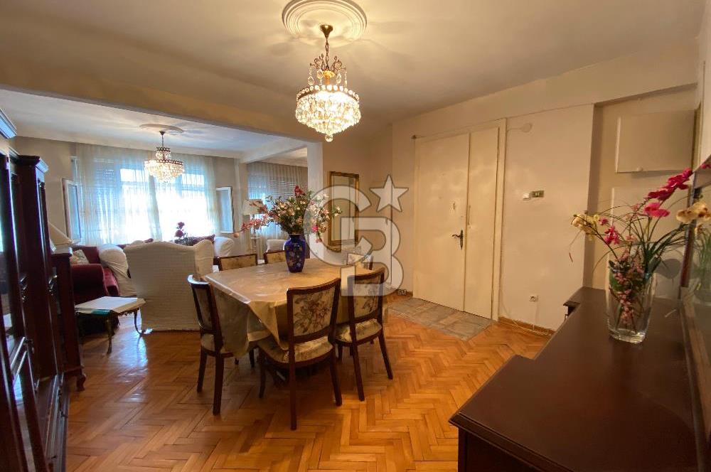 Şişli Merkez'de Geniş 2.5+1 Daire