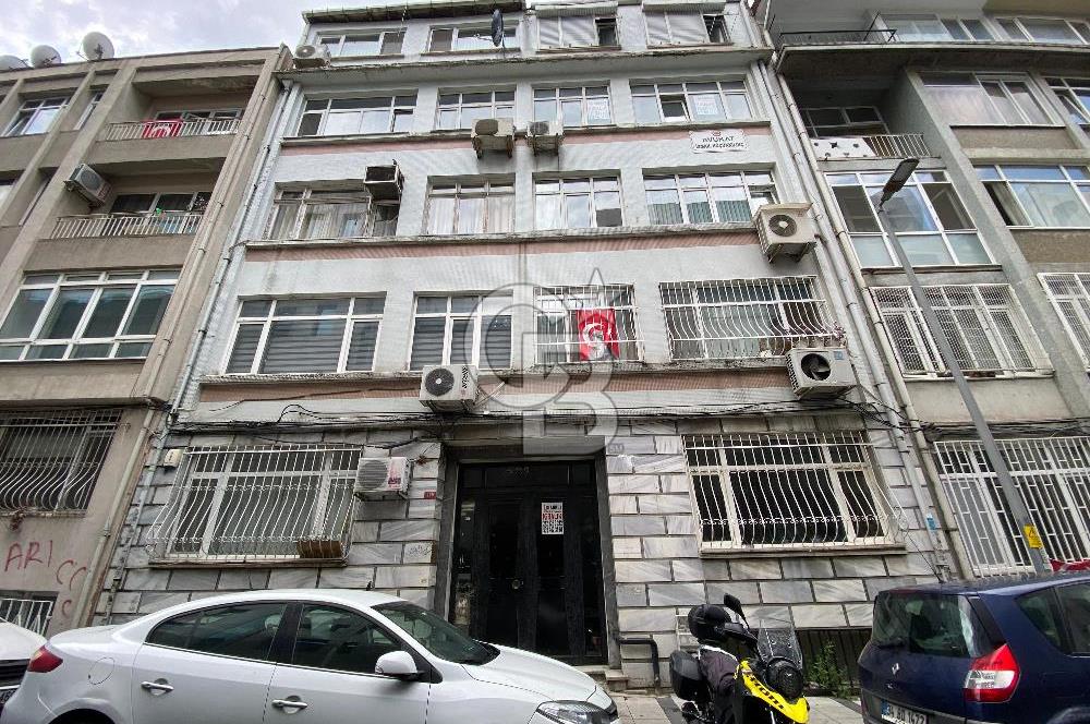 Şişli Merkez'de Geniş 2.5+1 Daire