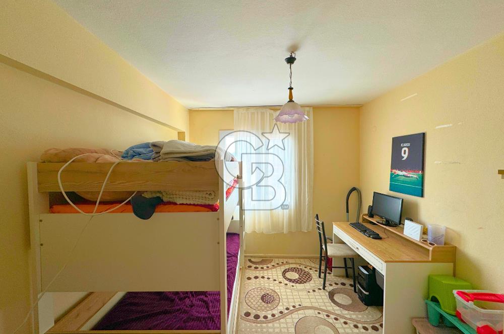 KONAK EŞREFPAŞA CADDESİNDE 2+1 DENİZ MANZARALI SATILIK DAİRE