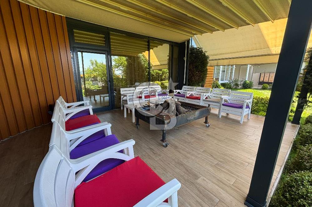 Göl Manzaralı Lüks Villa - Eşyalı, Havuzlu, Asansörlü!