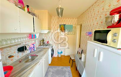 KONAK EŞREFPAŞA CADDESİNDE 2+1 DENİZ MANZARALI SATILIK DAİRE