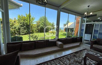 Göl Manzaralı Lüks Villa - Eşyalı, Havuzlu, Asansörlü!