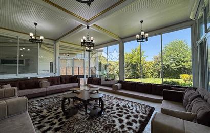 Göl Manzaralı Lüks Villa - Eşyalı, Havuzlu, Asansörlü!