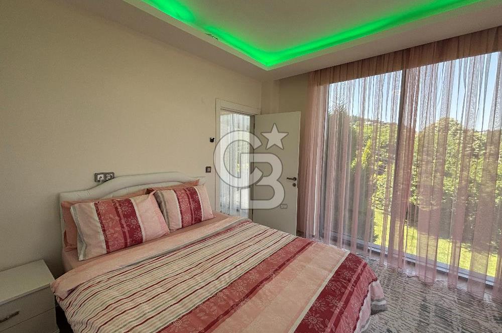 Göl Manzaralı Lüks Villa - Eşyalı, Havuzlu, Asansörlü!