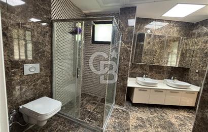 Göl Manzaralı Lüks Villa - Eşyalı, Havuzlu, Asansörlü!