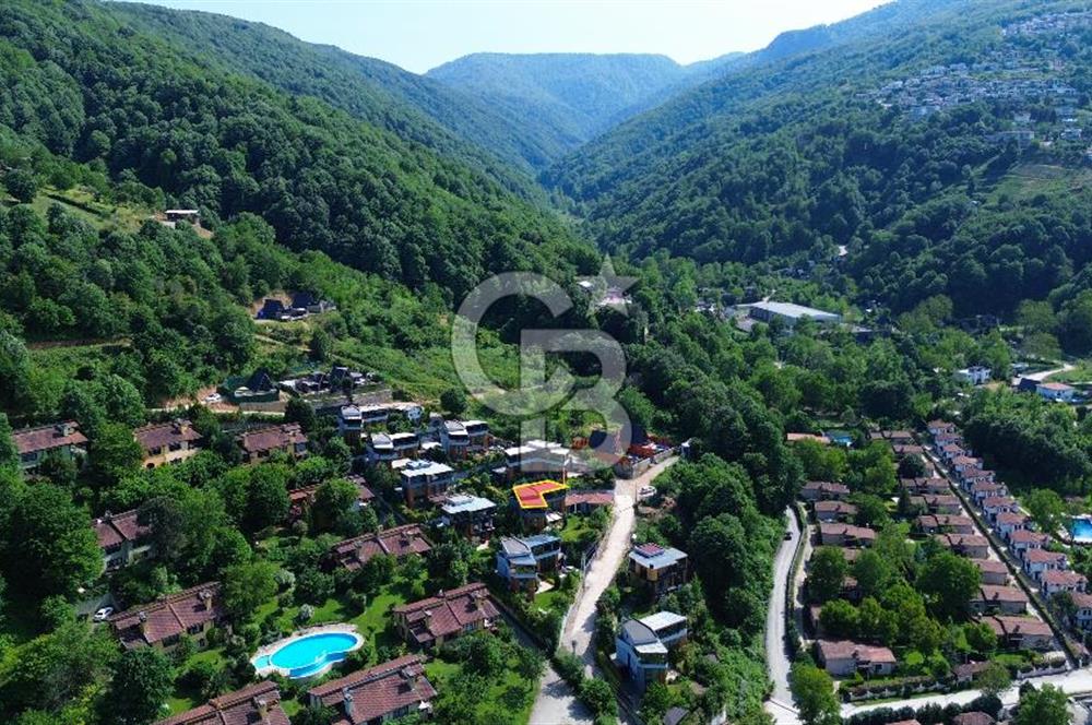 Göl Manzaralı Lüks Villa - Eşyalı, Havuzlu, Asansörlü!