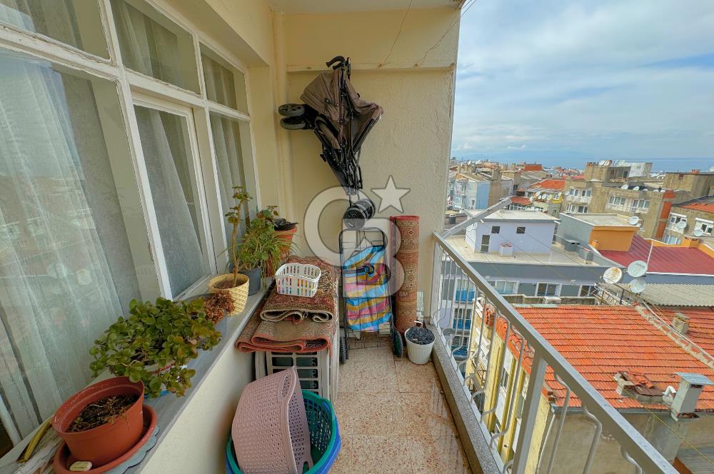 KONAK EŞREFPAŞA CADDESİNDE 2+1 DENİZ MANZARALI SATILIK DAİRE