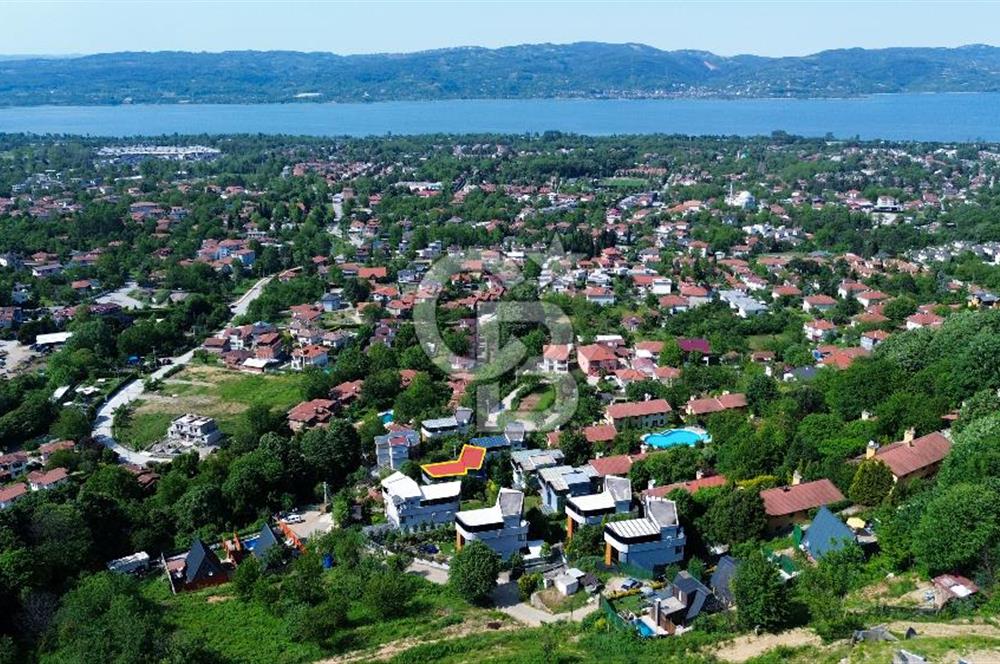 Göl Manzaralı Lüks Villa - Eşyalı, Havuzlu, Asansörlü!