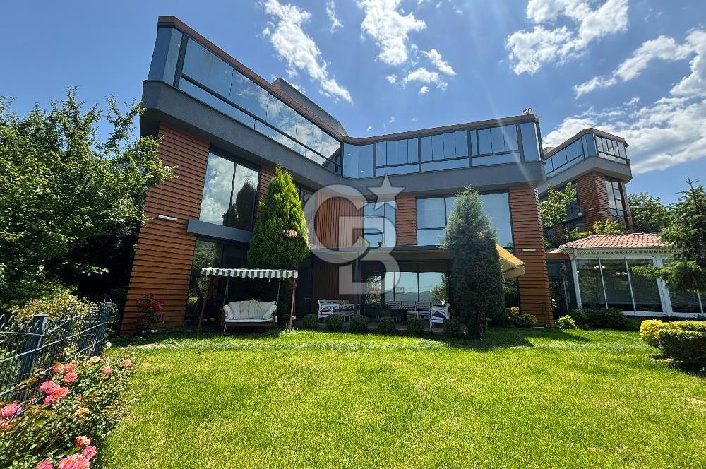 Göl Manzaralı Lüks Villa - Eşyalı, Havuzlu, Asansörlü!