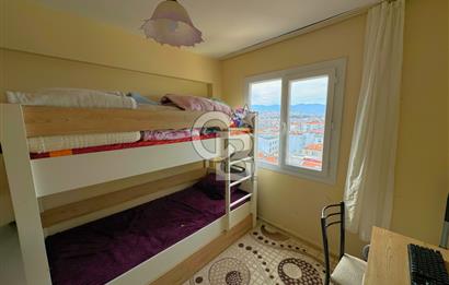 KONAK EŞREFPAŞA CADDESİNDE 2+1 DENİZ MANZARALI SATILIK DAİRE