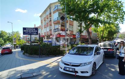 Aşağıeğlence' de cadde üzeri işyeri
