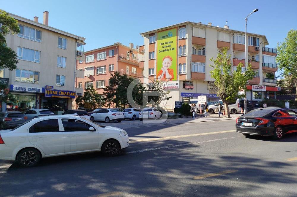 Aşağıeğlence' de cadde üzeri işyeri