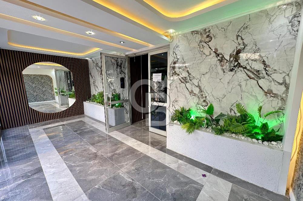 Coldwell Banker Fen Lisesi Yanı Site İçi Satılık 5+1 Daire