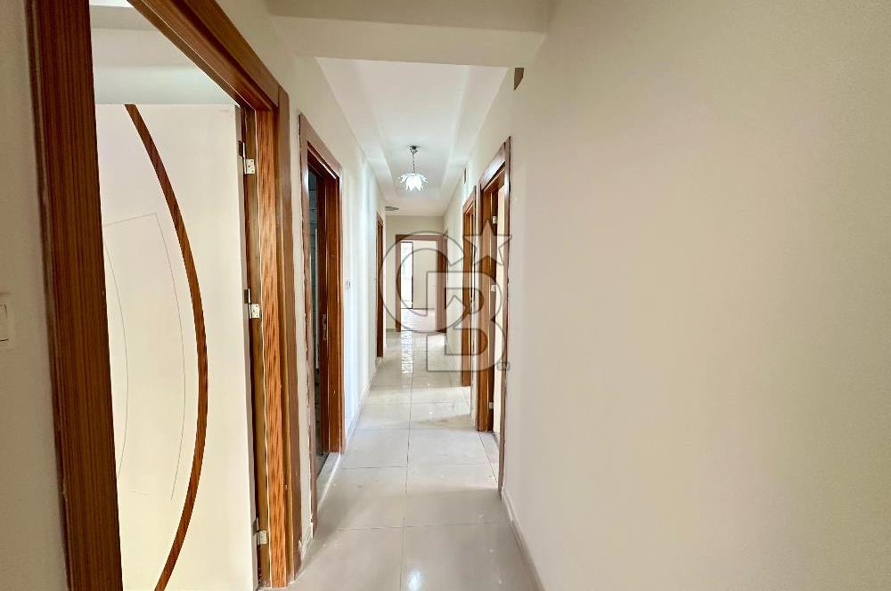Coldwell Banker Fen Lisesi Yanı Site İçi Satılık 5+1 Daire