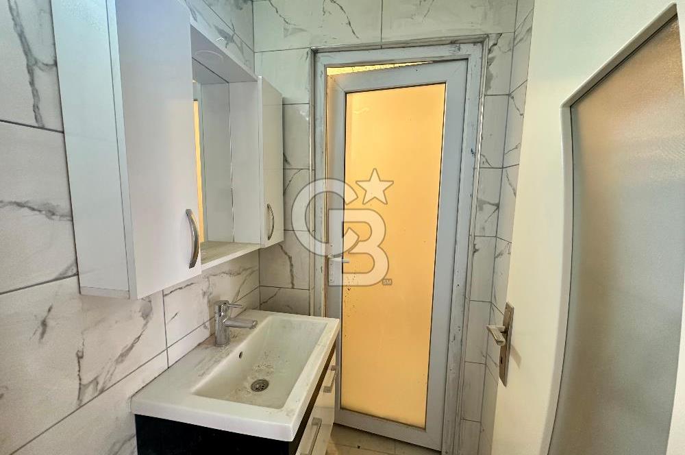 Coldwell Banker Fen Lisesi Yanı Site İçi Satılık 5+1 Daire