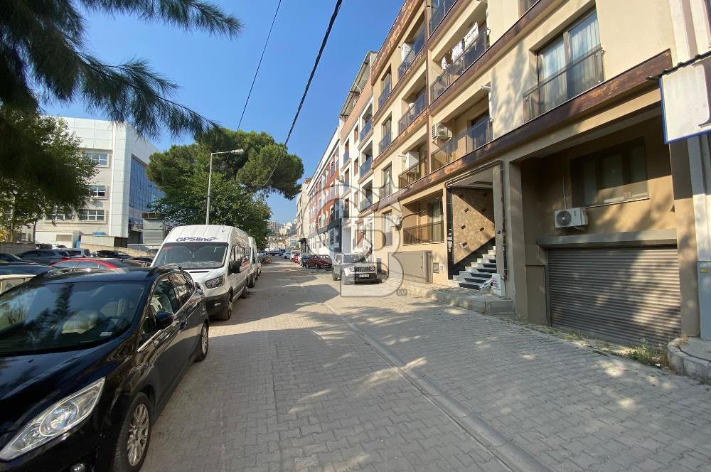 KARŞIYAKA ANADOLU CADDESİ VE MAVİŞEHİR İZBAN YAKINI SATILIK 2+1 DAİRE