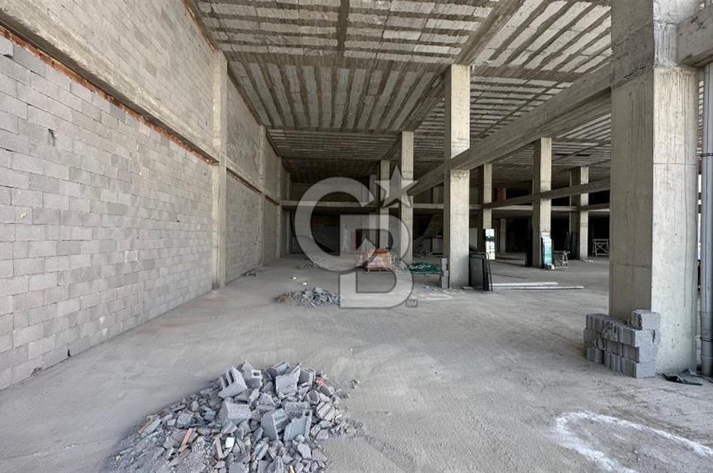 PURSAKLAR MY PLAZA'DA MUHTEŞEM KONUMDA 589 M² SATILIK DÜKKAN