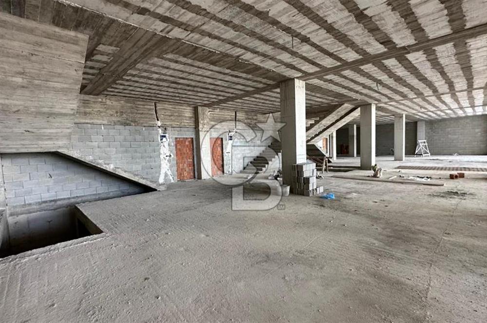 PURSAKLAR MY PLAZA'DA MUHTEŞEM KONUMDA 589 M² SATILIK DÜKKAN