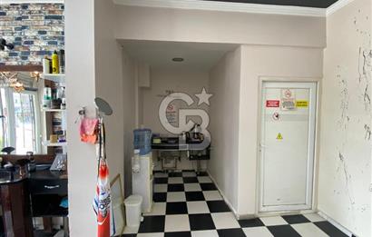 BAYRAKLI SOĞUKKUYU’DA CADDE ÜZERİ KİRALIK KÖŞE DÜKKAN 